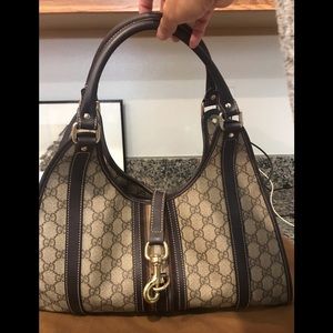 AUTHENTIC   GUCCi GG MONOGRAM
